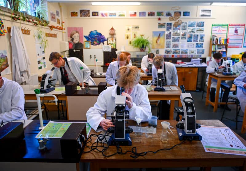 Framlingham College hosts Biology Conference in partnership with AMGEN, UCL and UEA